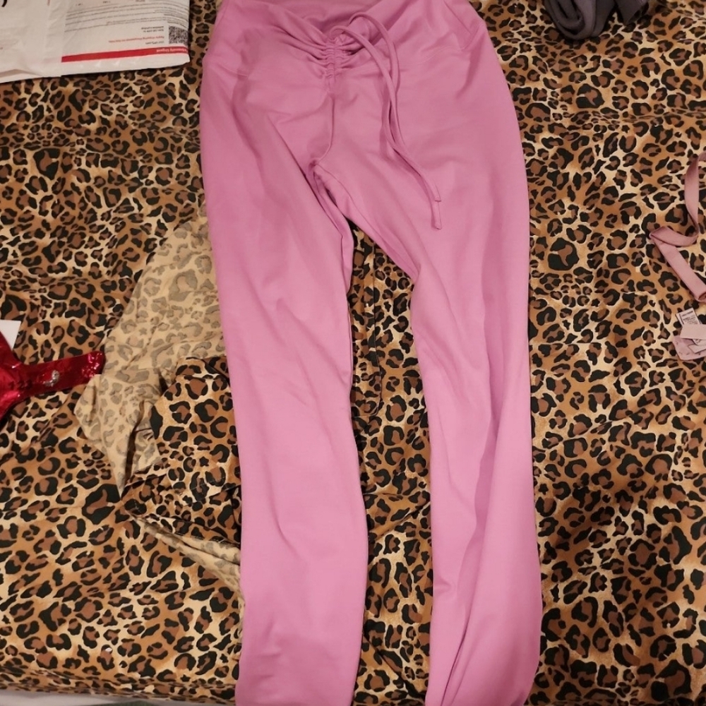 PINK leggings